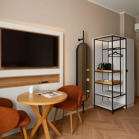 Limehome Urfahr 3*